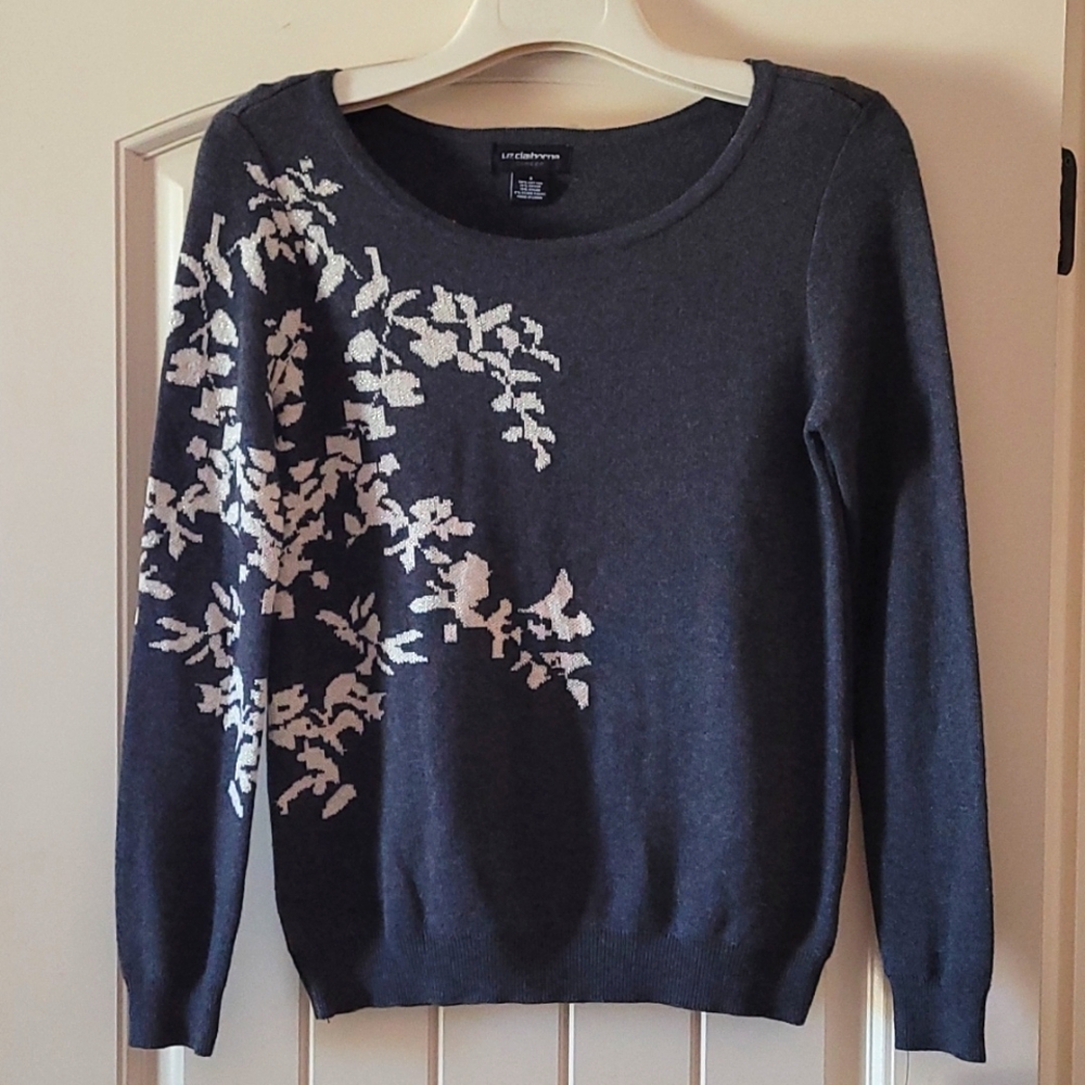 New Liz Claiborne sweater